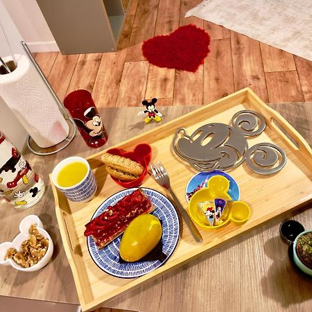 5 Min From Disneyland Cozy Retreat Apartment Montevrain Exterior photo