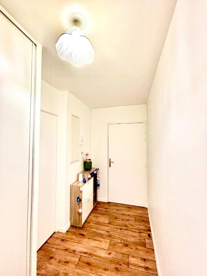 5 Min From Disneyland Cozy Retreat Apartment Montevrain Exterior photo